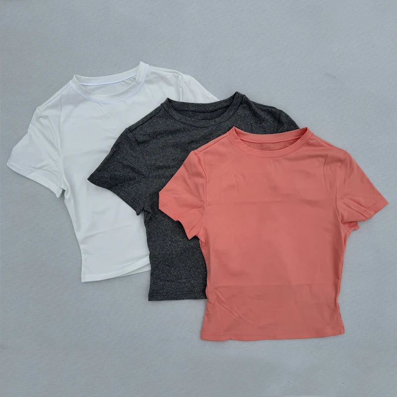 Women's Tight Fitting Sports T-shirt Quick Drying Breathable Short Sleeved Yoga T-shirt Running Exercise Fitness Short Sleeved