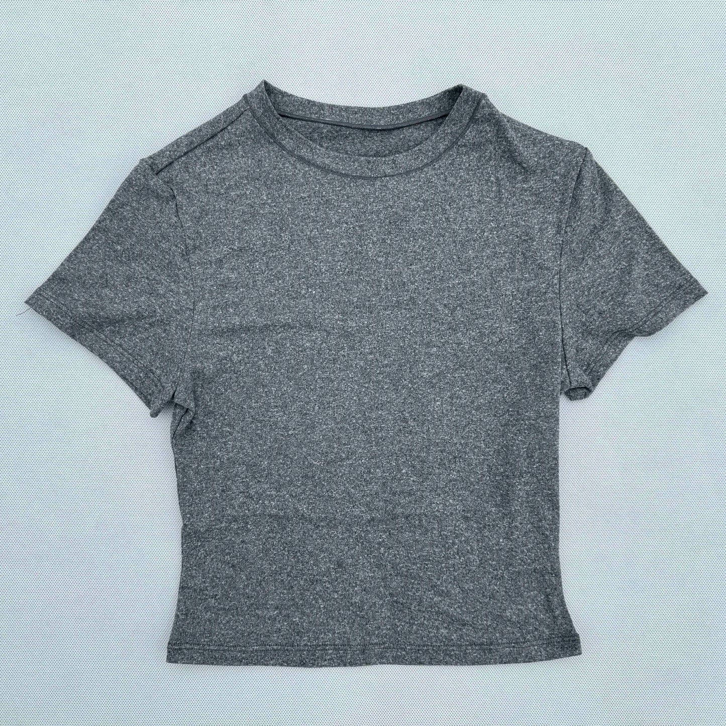 Women's Tight Fitting Sports T-shirt Quick Drying Breathable Short Sleeved Yoga T-shirt Running Exercise Fitness Short Sleeved
